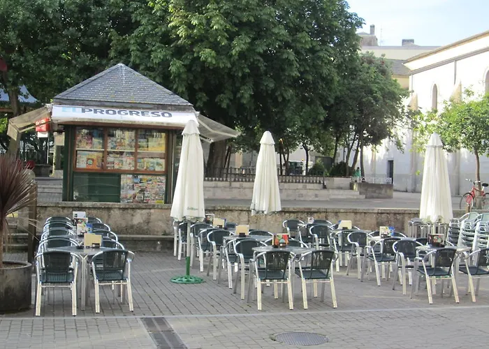 בית הארחה Linares ריבאדאו